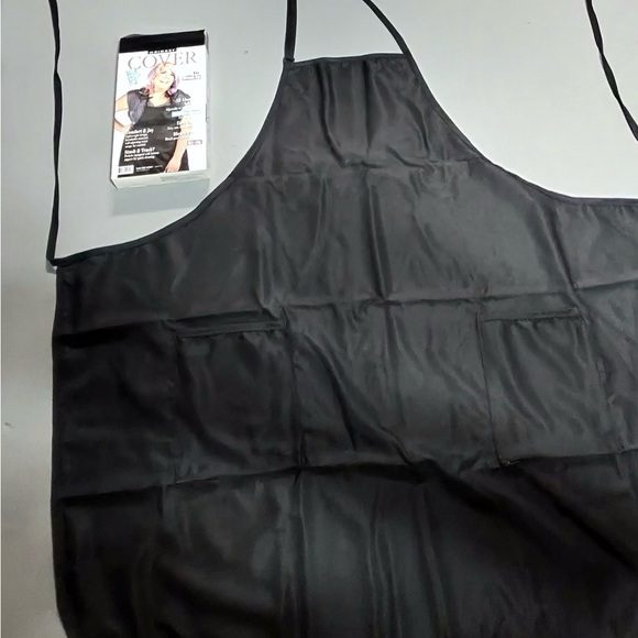 Cricut Black Plus Size Cape - Picture 2 of 3